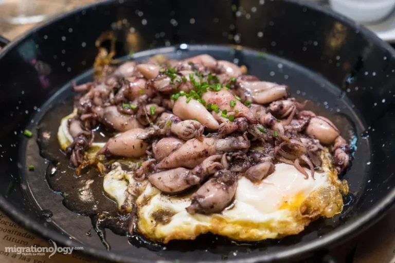 Fried-Egg-with-Baby-Squid