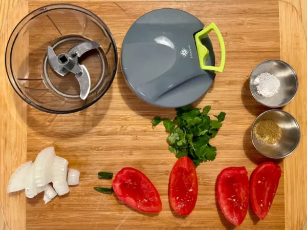 pico de gallo pull-string mixer