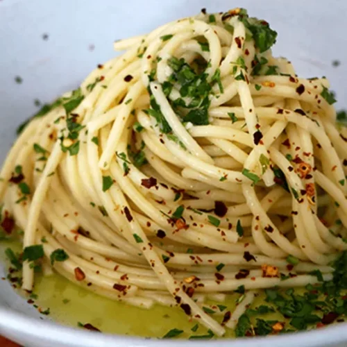 The Perfect Spaghetti Aglio E Olio Recipe